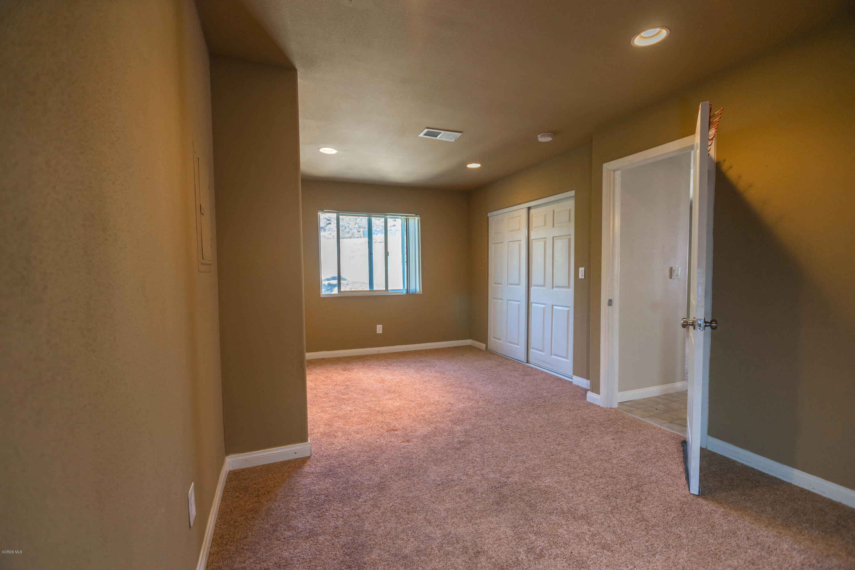 106 Wicks Road Moorpark, CA 93021 - Photo 32 of 32 apartment bedroom