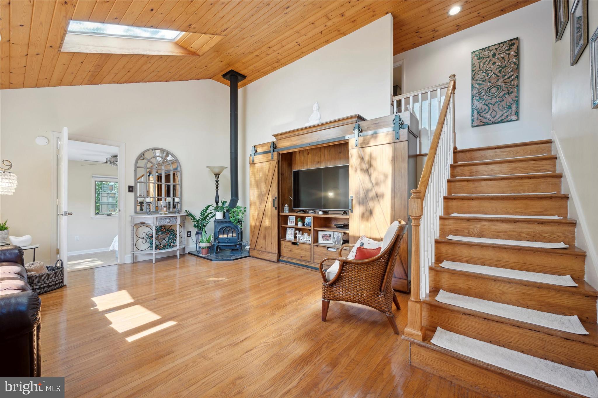 2773 Lantern Lane Audubon, PA 19403 - Photo 2 of 18