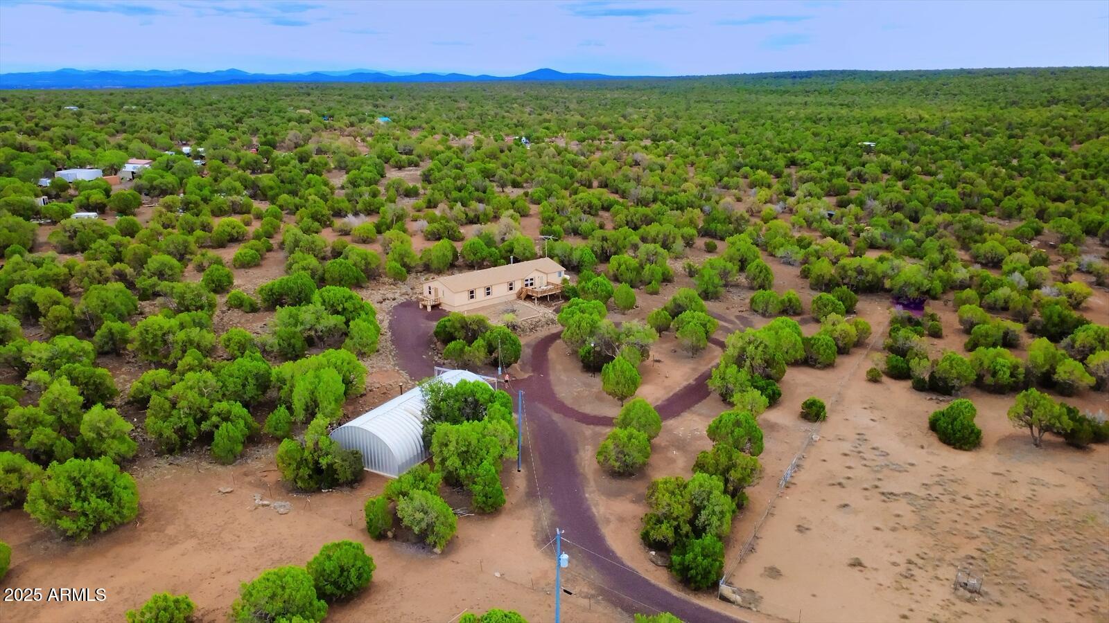 7865 Christmas Tree Road Show Low, AZ 85901 - Photo 27 of 32 a view of a city