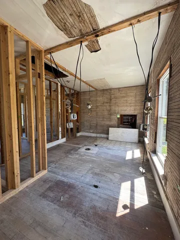 $199,000 | 44 Prospect Street, Lancaster, NH 03584