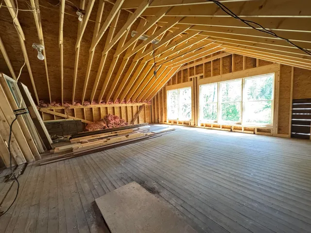 $199,000 | 44 Prospect Street, Lancaster, NH 03584