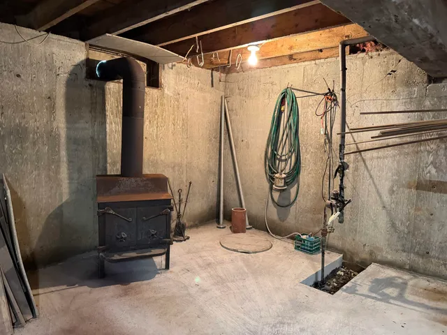 $199,000 | 44 Prospect Street, Lancaster, NH 03584