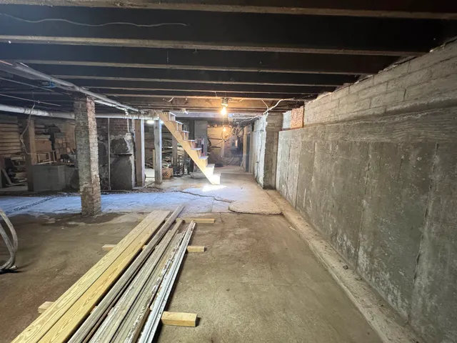 $199,000 | 44 Prospect Street, Lancaster, NH 03584