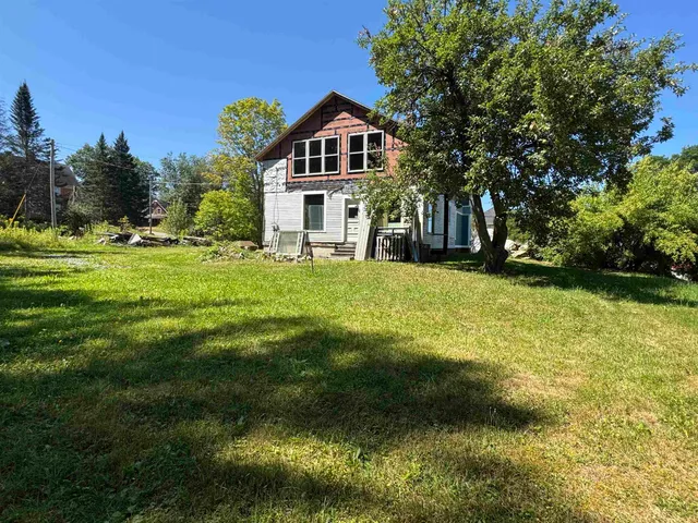 $199,000 | 44 Prospect Street, Lancaster, NH 03584