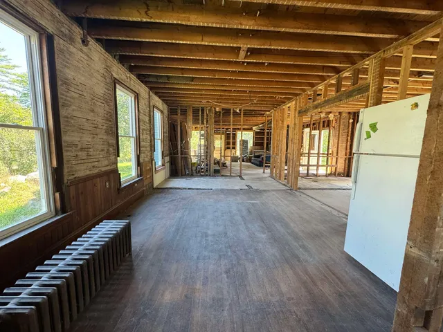 $199,000 | 44 Prospect Street, Lancaster, NH 03584