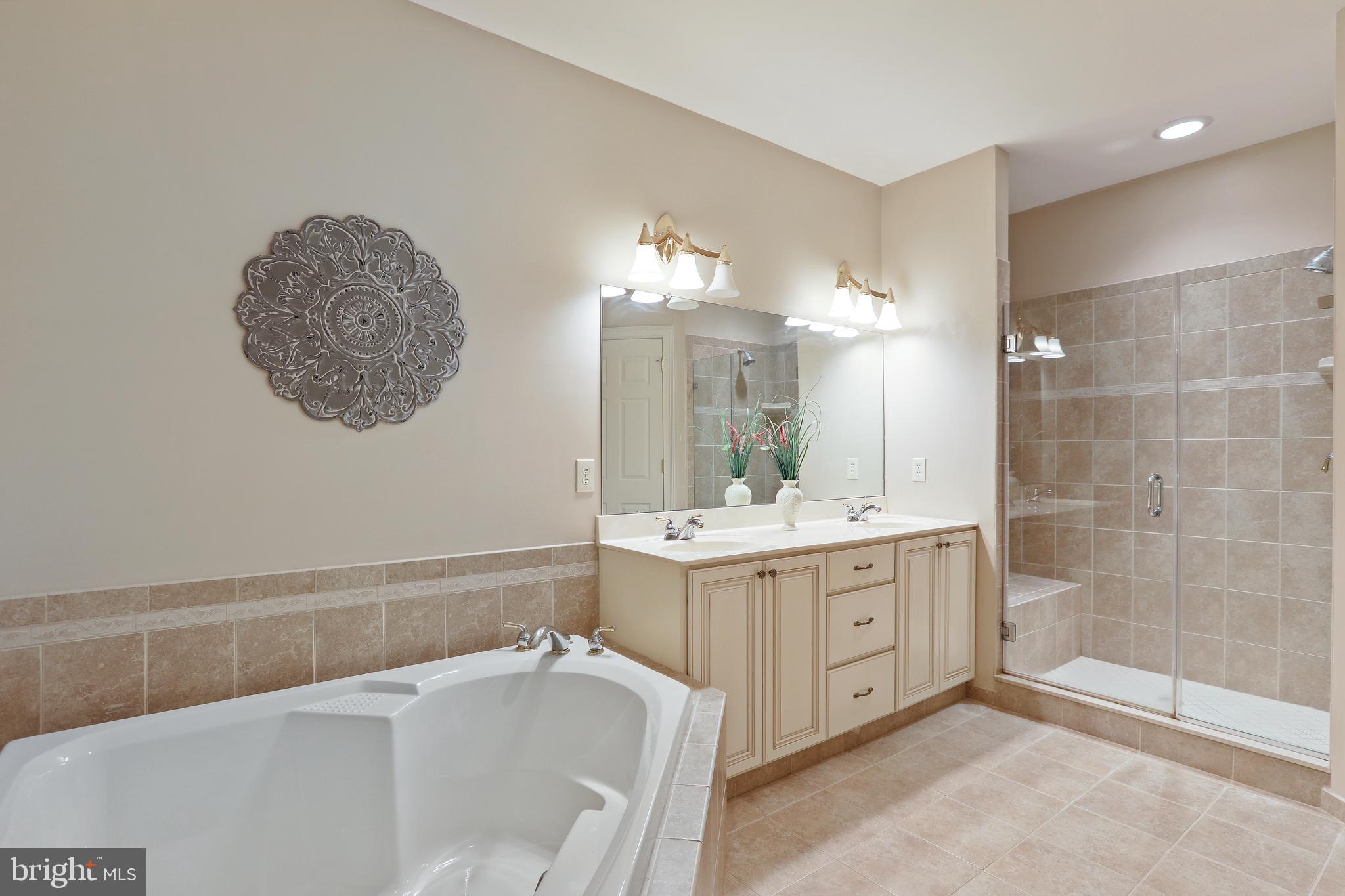 60 Rittenhouse Circle Newtown, PA 18940 - Photo 24 of 39 Owner's Bath with Walk-In Shower & Bench
