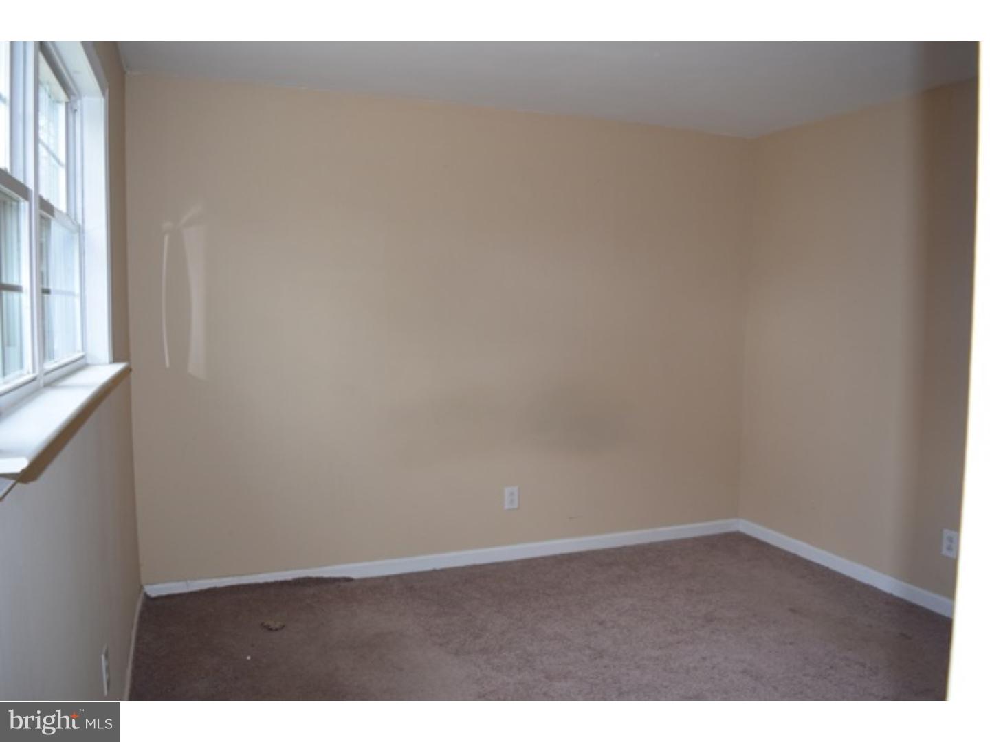 215 Ivy Road Edgewater Park, NJ 08010 - Photo 13 of 20