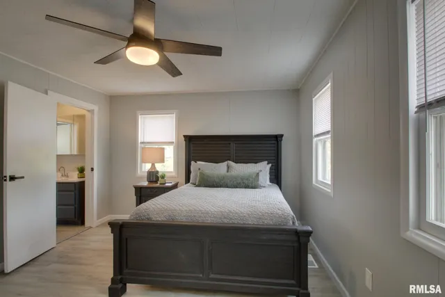 $129,000 | 312 West York Street, Camp Point, IL 62320