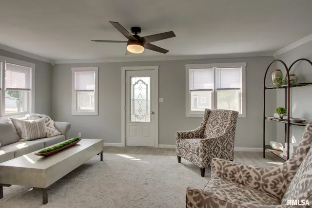 $129,000 | 312 West York Street, Camp Point, IL 62320