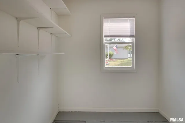 $129,000 | 312 West York Street, Camp Point, IL 62320