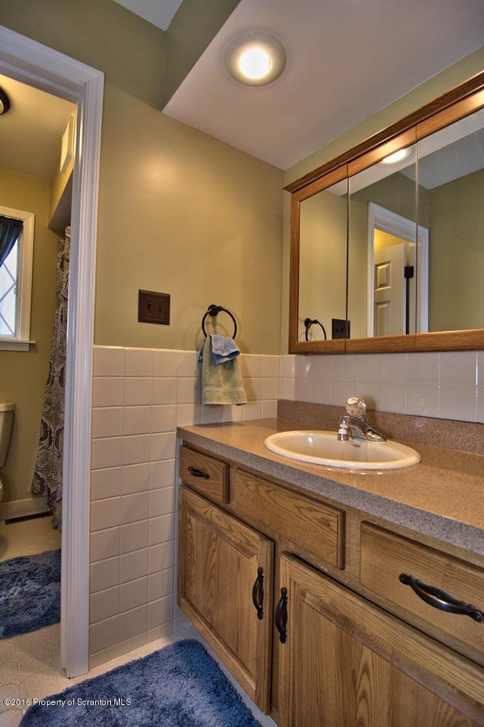 120 Maggies Road Clarks Summit, PA 18411 - Photo 34 of 49 Gallery Image 34