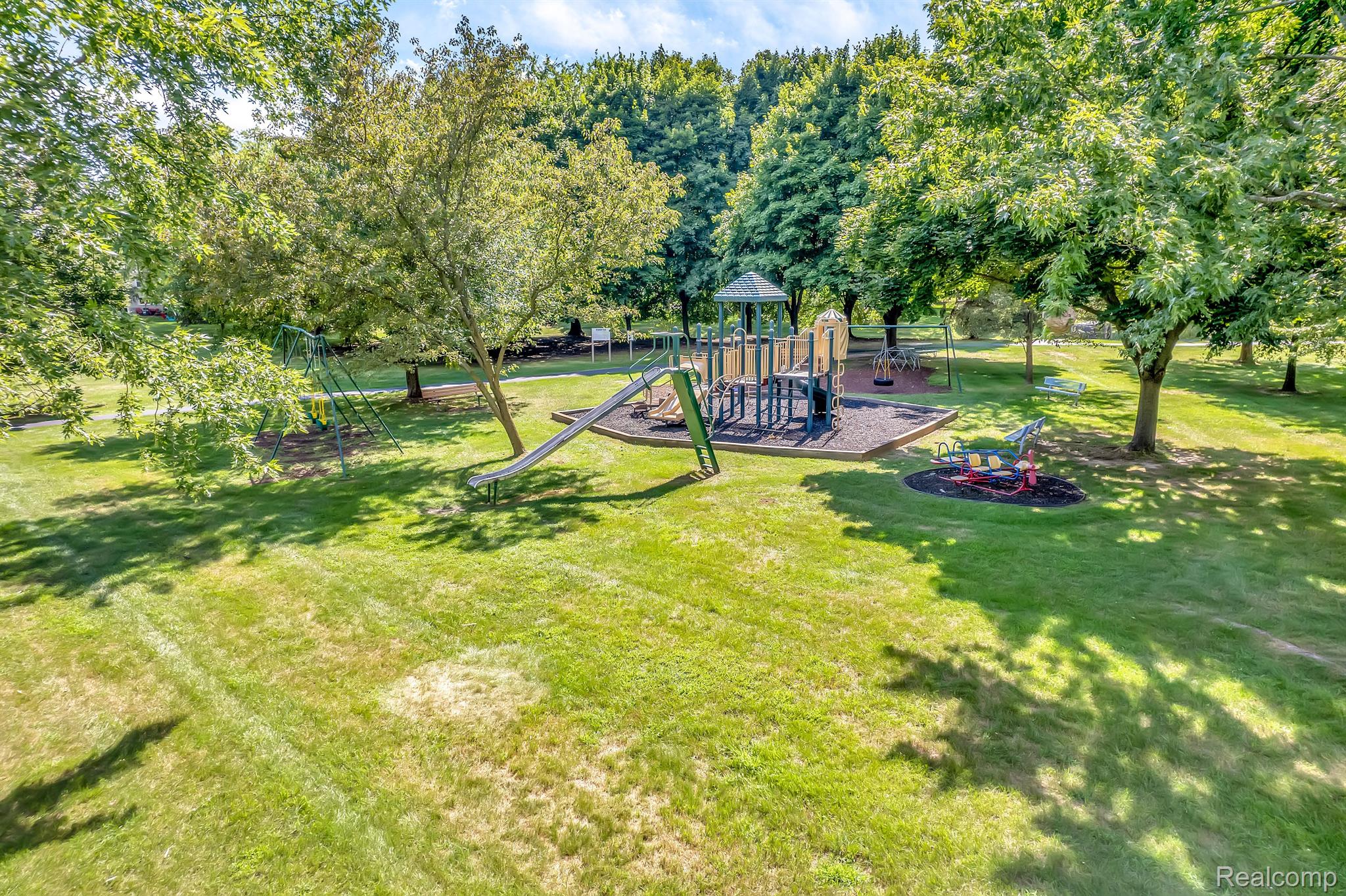 35851 Fredericksburg Road Farmington, MI 48331 - Photo 60 of 61 Gallery Image 60