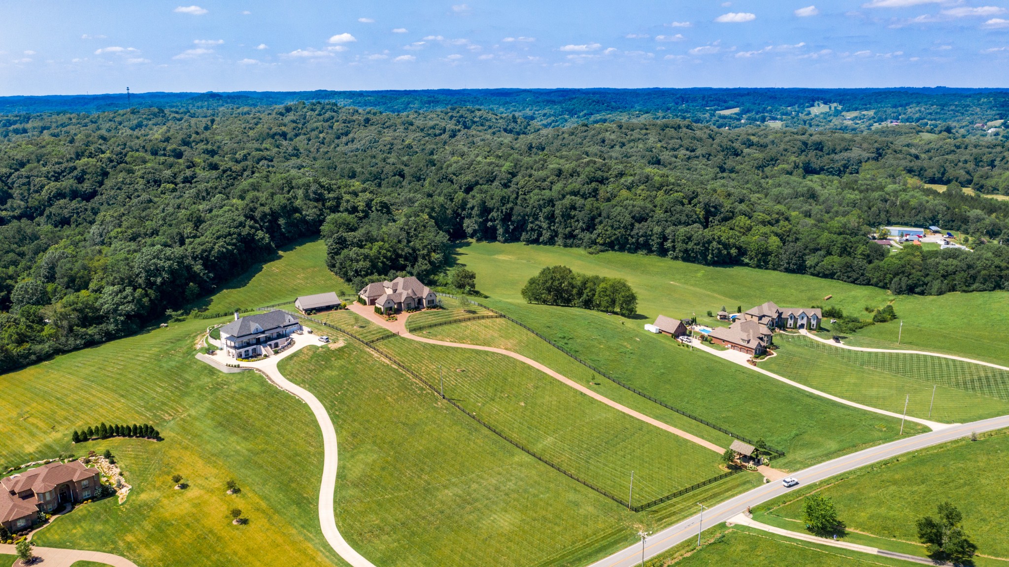 2125 Center Point Road Hendersonville, TN 37075 - Photo 3 of 48 Gallery Image 3