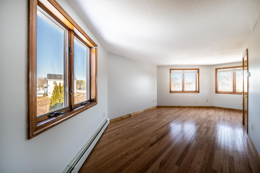 155 Middle Road Falmouth, ME 04105 - Photo 16 of 29 155 Middle Road Interiors-2
