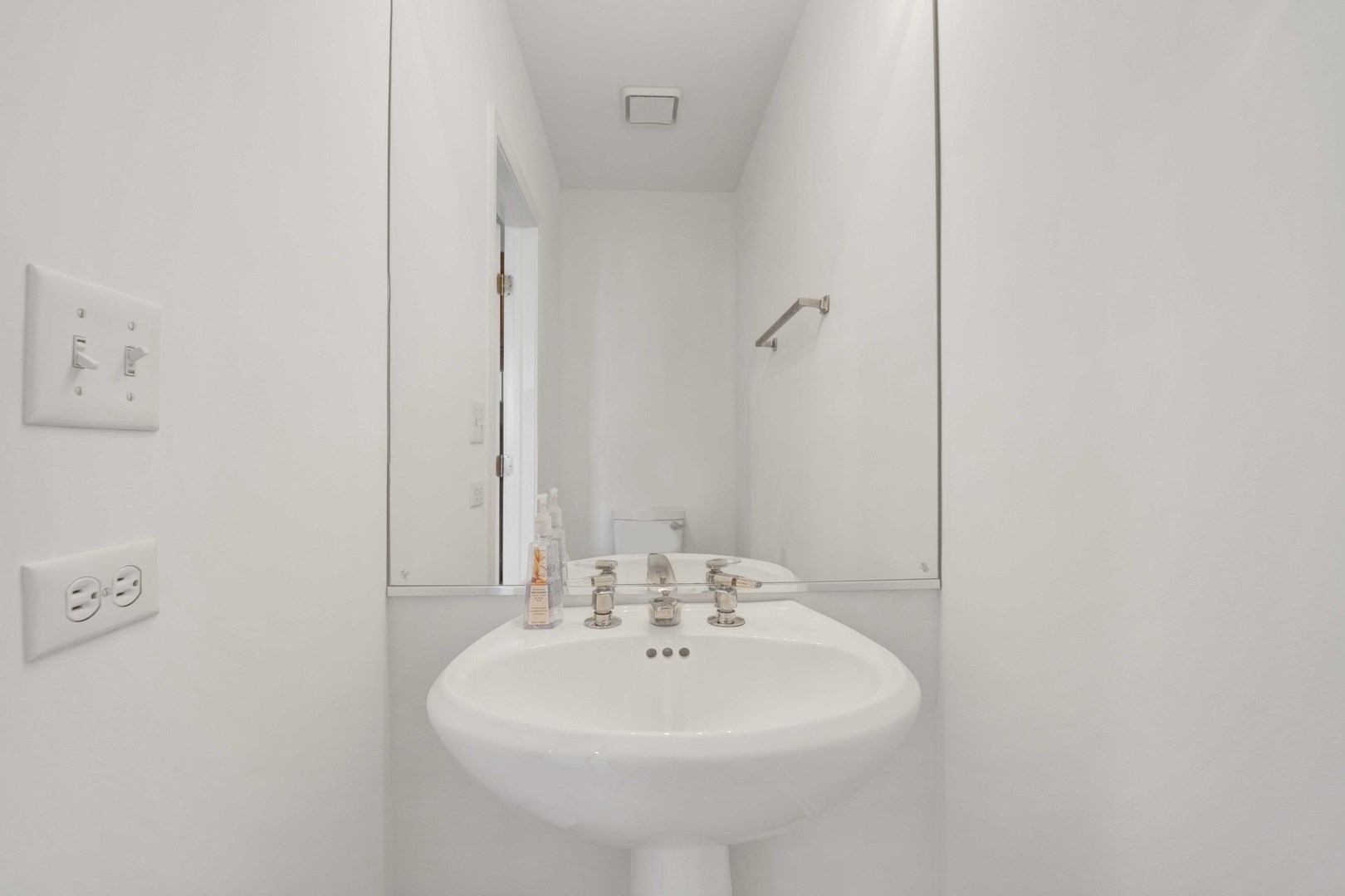 1445 South Clark Street Chicago, IL 60605 - Photo 15 of 44