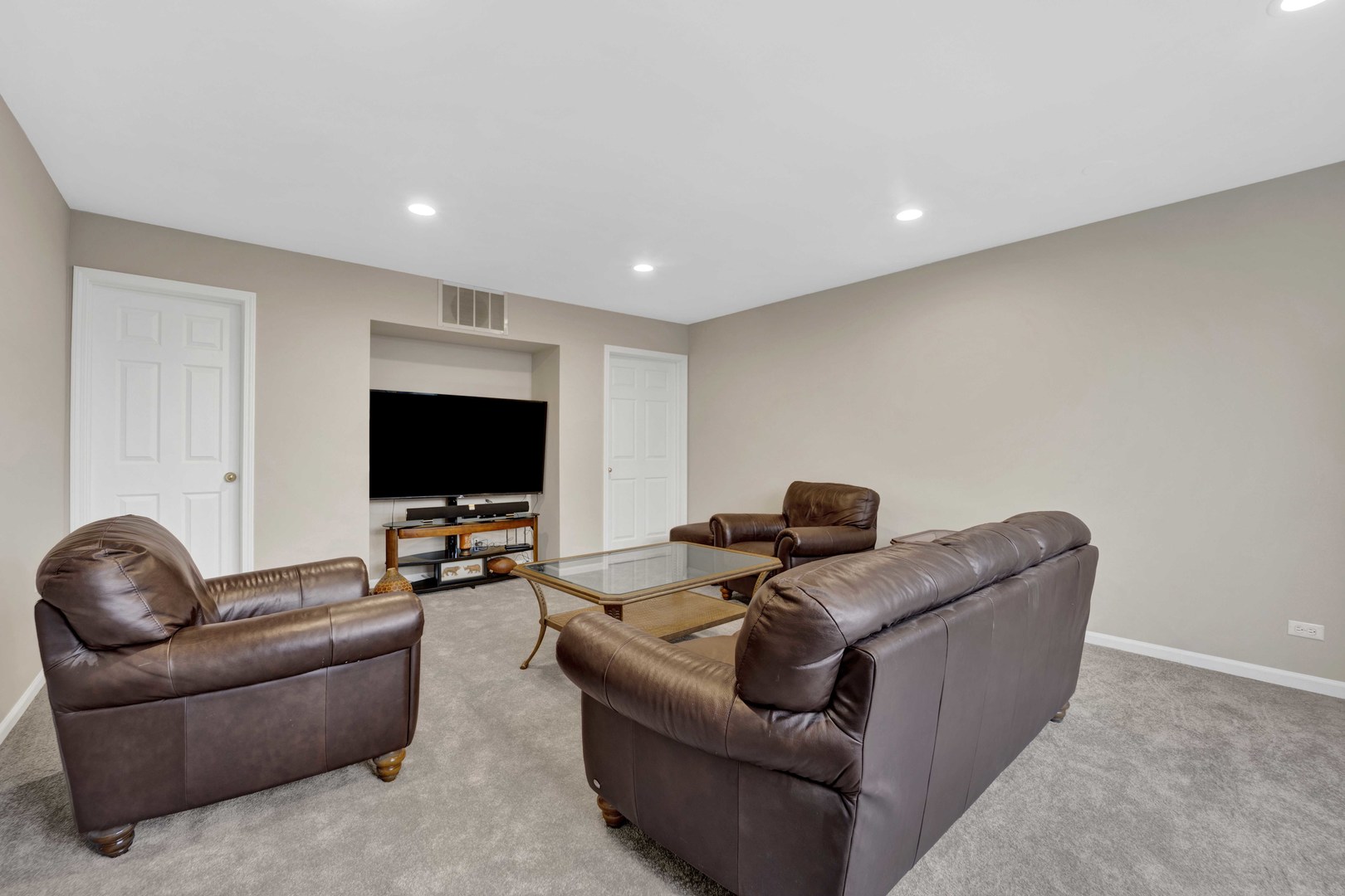 1445 South Clark Street Chicago, IL 60605 - Photo 38 of 44