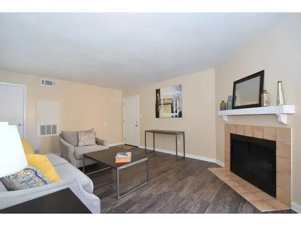 $1,284 | 17310 Kieth Harrow Boulevard, Unit 1609, Houston, TX 77084