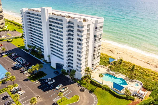 $730,000 | 9600 South Ocean Drive, Unit 906, Jensen Beach, FL 34957