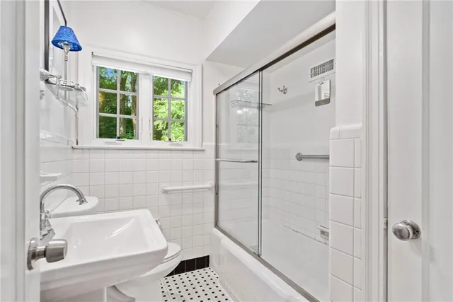 $589,900 | 970 Lindbergh Drive Northeast, Atlanta, GA 30324