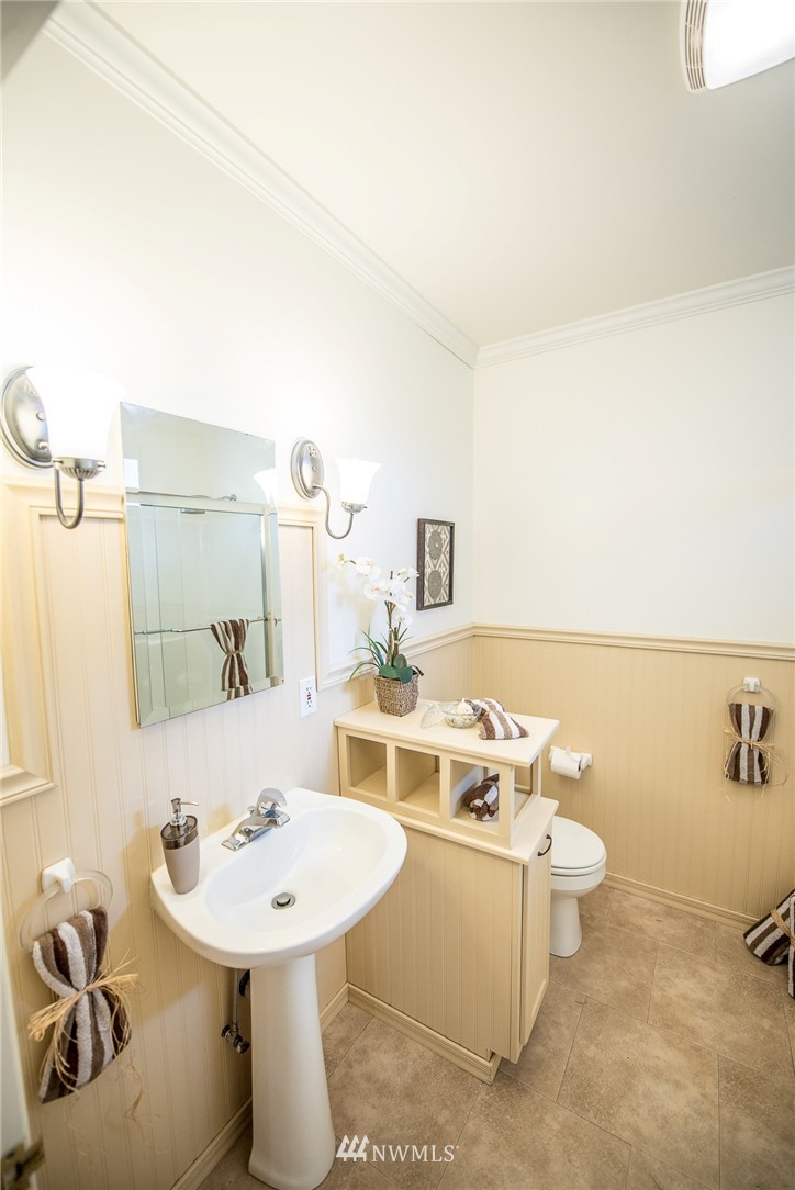 4587 Southeast Mayvolt Road Port Orchard, WA 98366 - Photo 20 of 25 Gallery Image 20