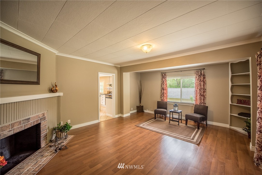 4587 Southeast Mayvolt Road Port Orchard, WA 98366 - Photo 5 of 25 Gallery Image 5