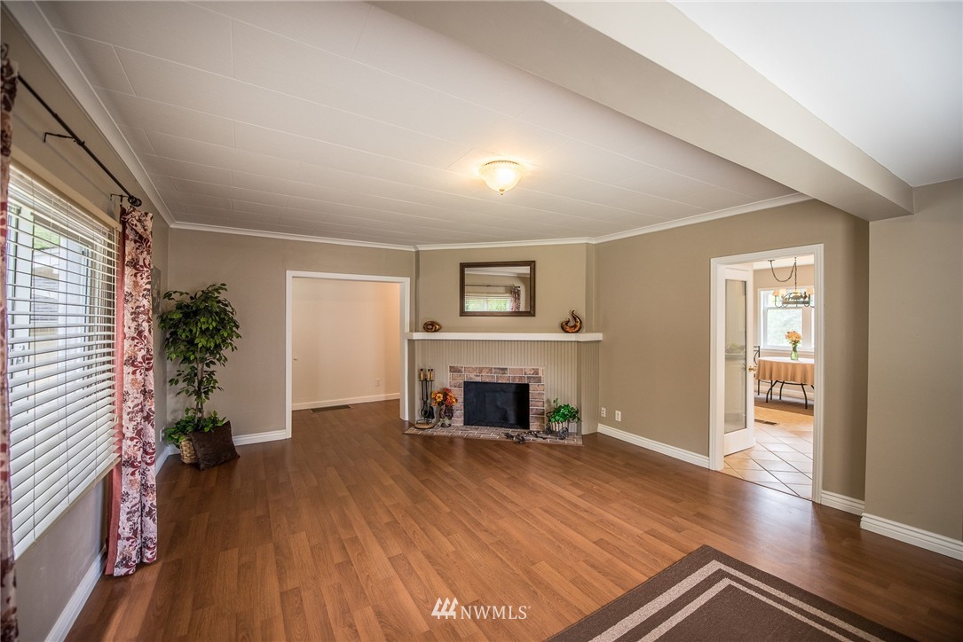 4587 Southeast Mayvolt Road Port Orchard, WA 98366 - Photo 7 of 25 Gallery Image 7