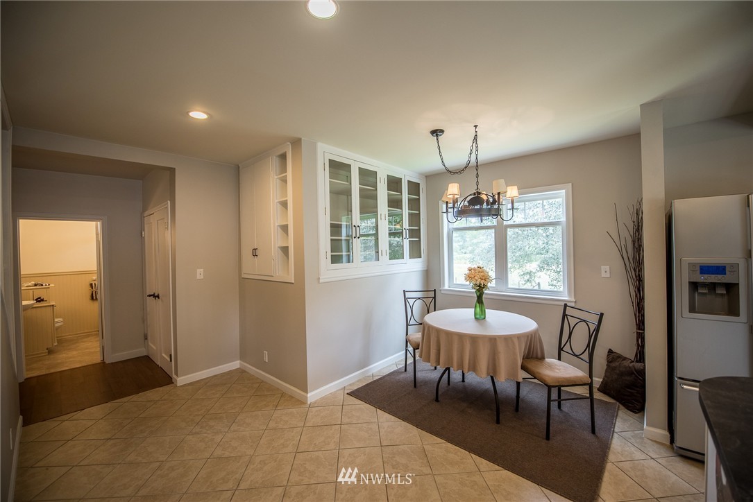 4587 Southeast Mayvolt Road Port Orchard, WA 98366 - Photo 9 of 25 Gallery Image 9