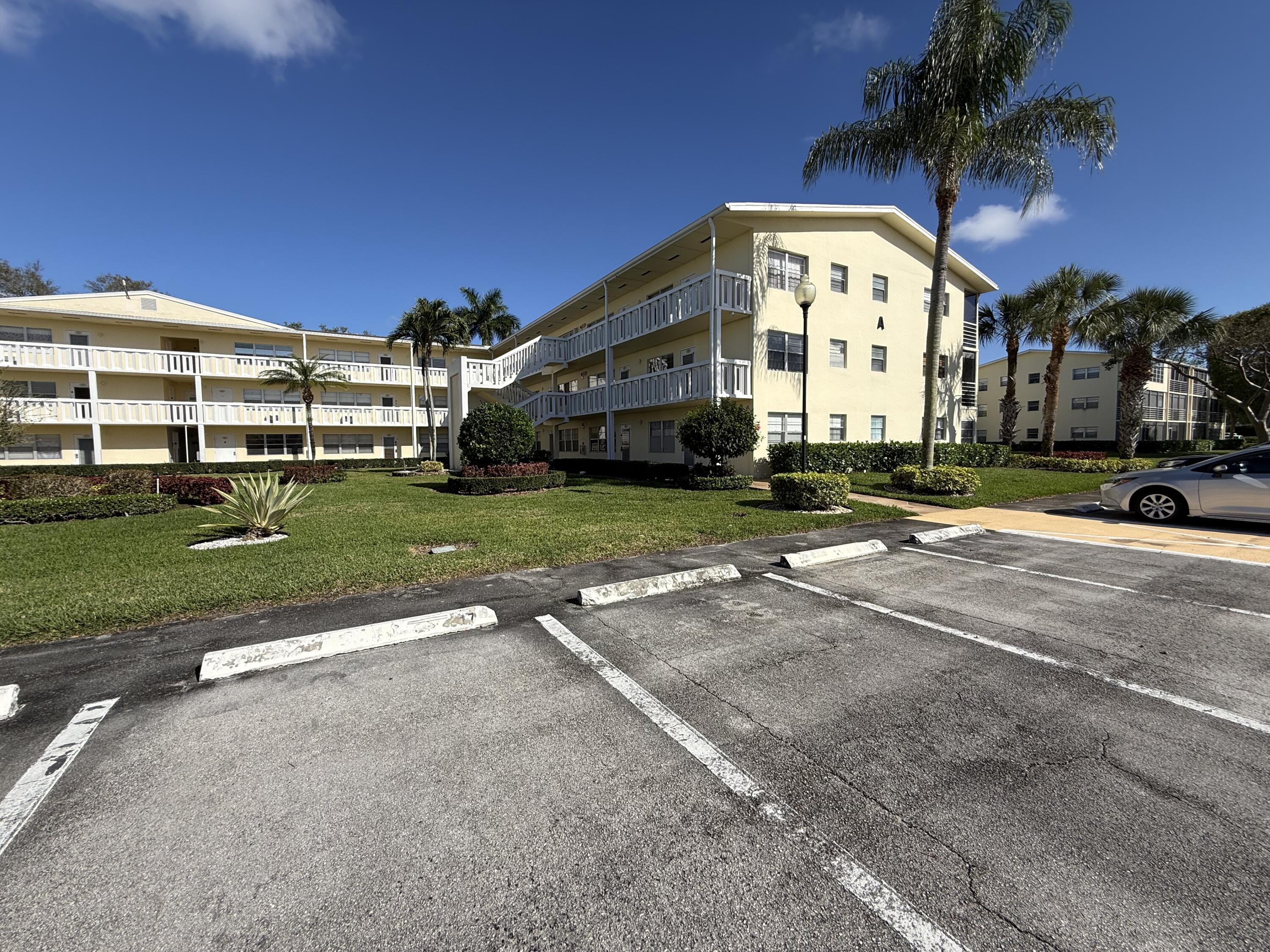 13 Dorset A Boca Raton, FL 33434 - Photo 39 of 69 IMG_0492