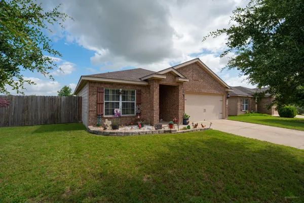 $224,990 | 101 Hawkins Lane, Jarrell, TX 76537