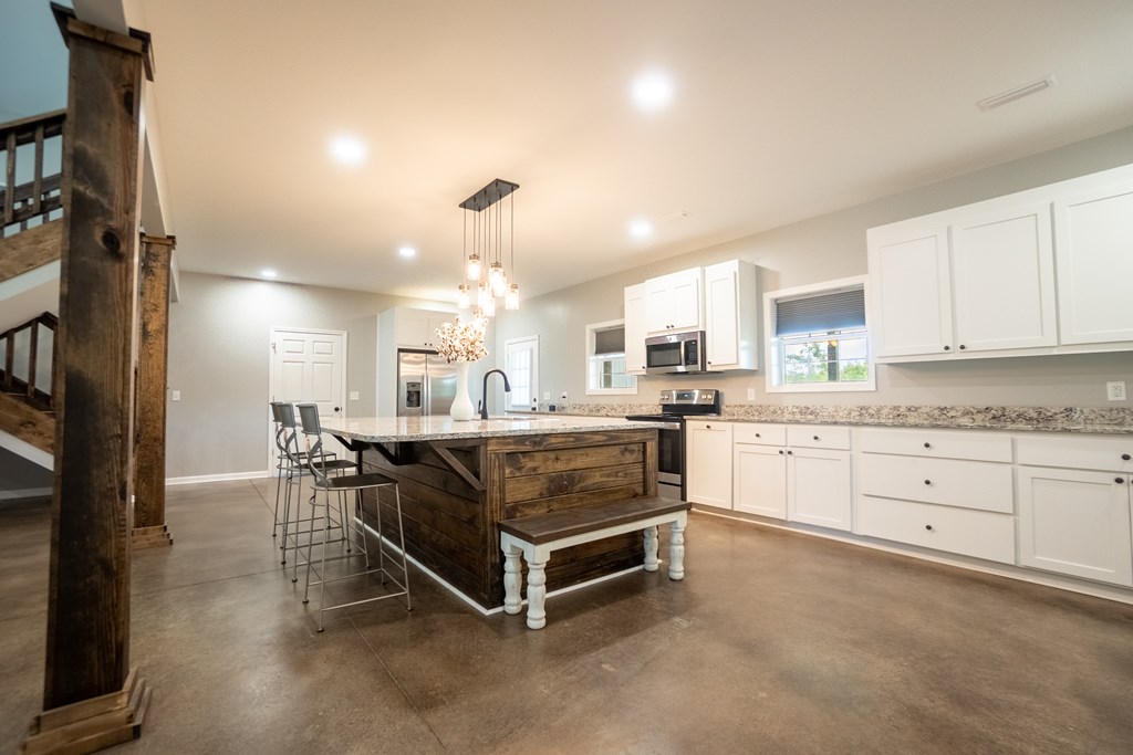 97 Eudon Best Road Ashford, AL 36312 - Photo 8 of 39