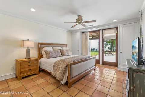 $7,000,000 | 10301 Pointe Aux Chenes Road, Ocean Springs, MS 39564