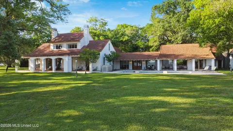 $7,000,000 | 10301 Pointe Aux Chenes Road, Ocean Springs, MS 39564