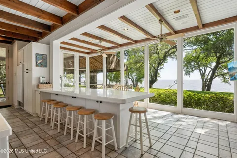 $7,000,000 | 10301 Pointe Aux Chenes Road, Ocean Springs, MS 39564