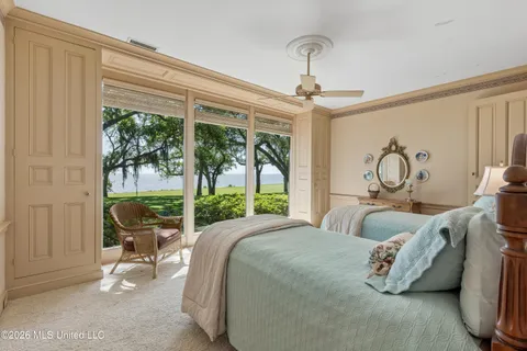 $7,000,000 | 10301 Pointe Aux Chenes Road, Ocean Springs, MS 39564