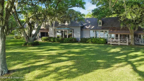 $7,000,000 | 10301 Pointe Aux Chenes Road, Ocean Springs, MS 39564