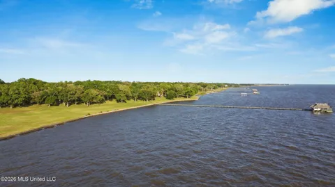 $7,000,000 | 10301 Pointe Aux Chenes Road, Ocean Springs, MS 39564
