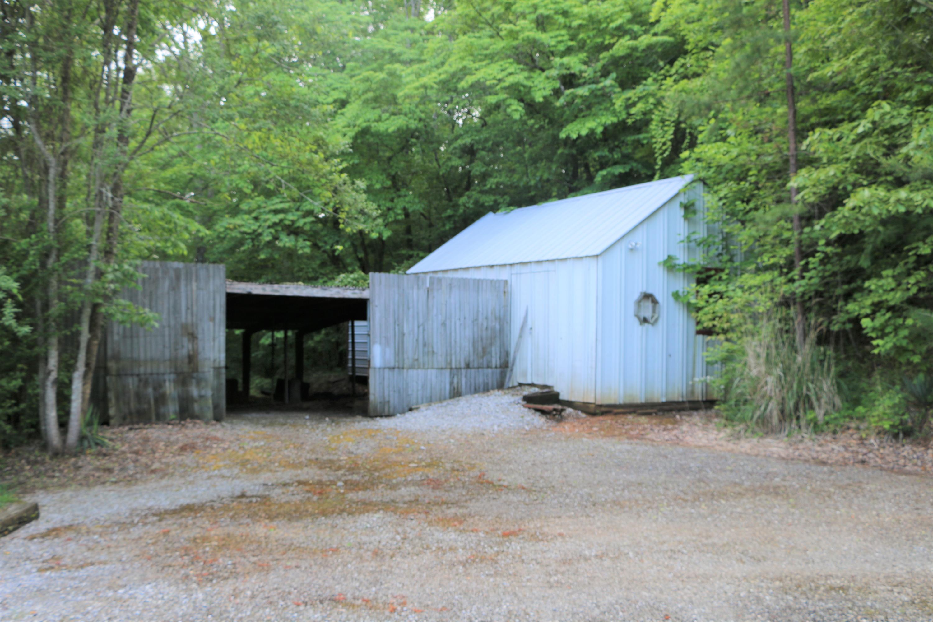 284 Blue Ridge Road Speedwell, TN 37870 - Photo 11 of 40 11