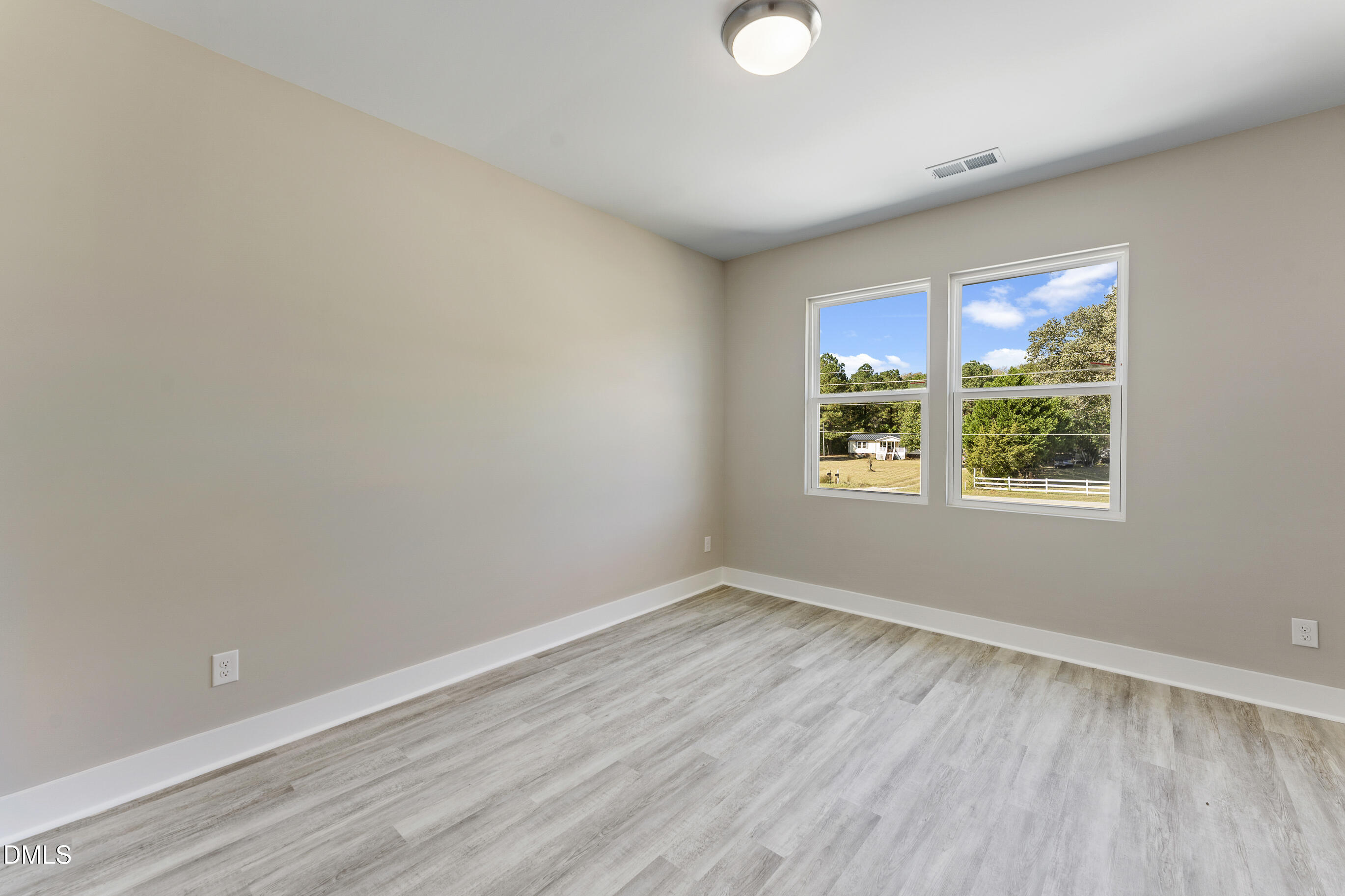 2700 River Meadow Spring Hope, NC 27882 - Photo 32 of 60 35