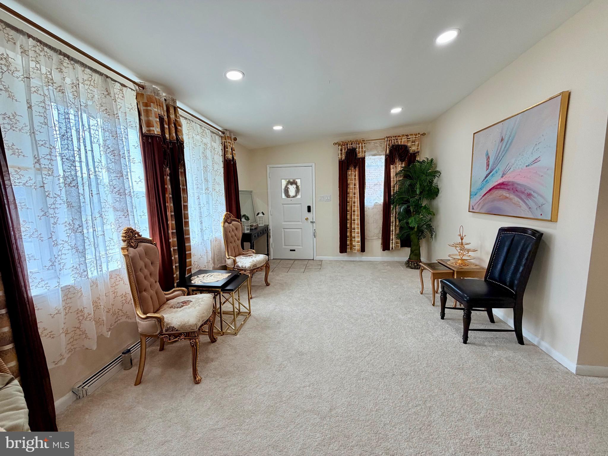 1437 Napfle Avenue Philadelphia, PA 19111 - Photo 6 of 43