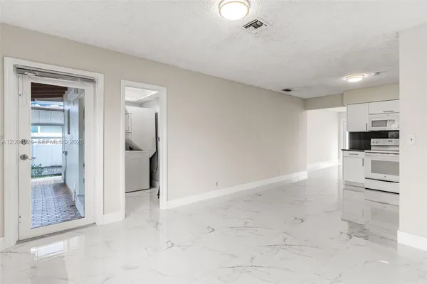 $2,950 | 310 Southwest 76th Court, Unit 1, Miami, FL 33144
