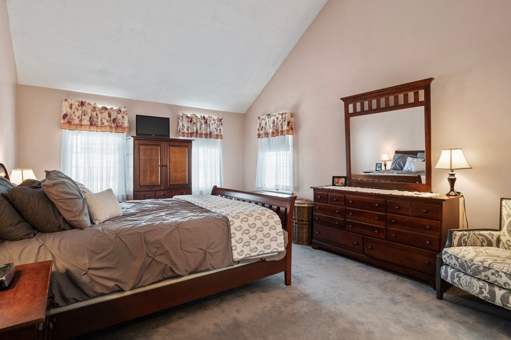 22 Samuel Gamwel Road Northborough, MA 01532 - Photo 19 of 41 Gallery Image 19