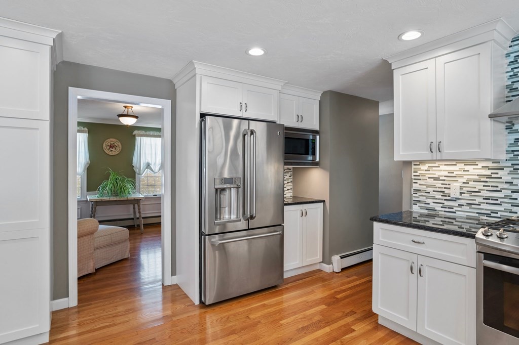 22 Samuel Gamwel Road Northborough, MA 01532 - Photo 5 of 41 Gallery Image 5