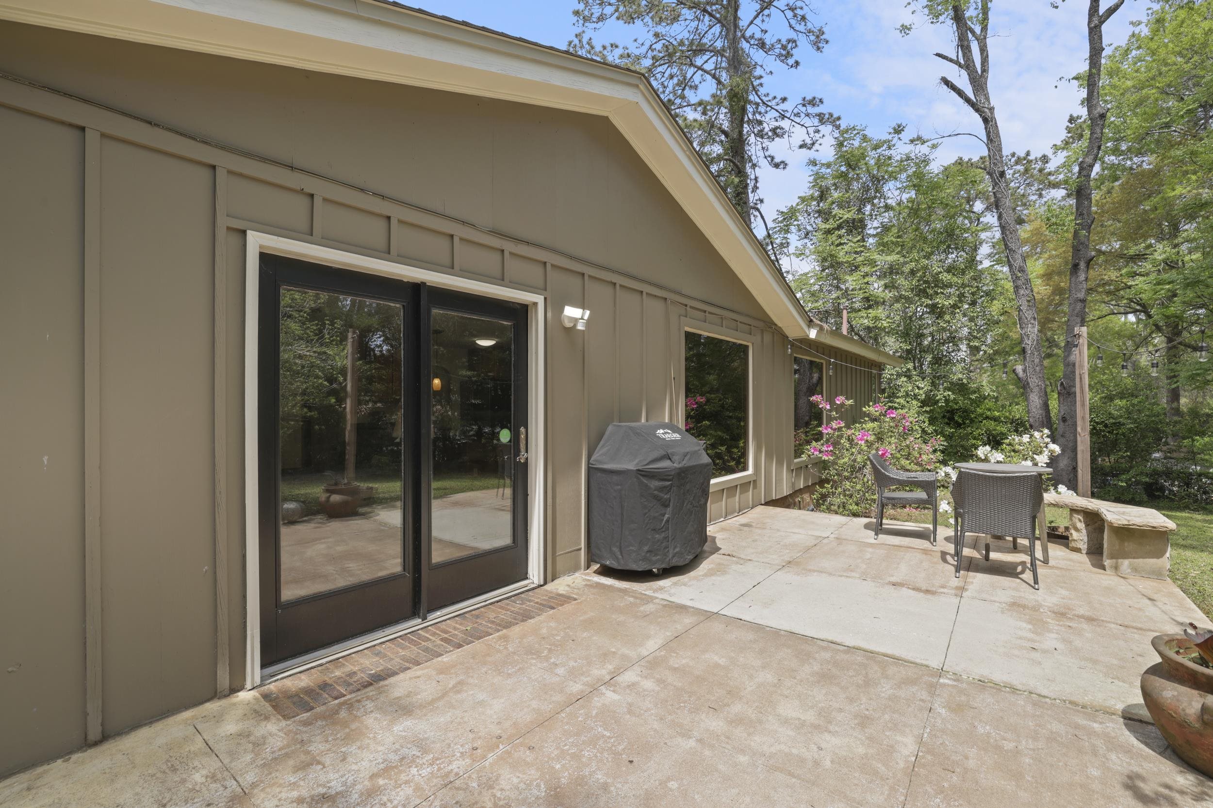 1805 Aaron Road Tallahassee, FL 32303 - Photo 1 of 37 Gallery Image 1