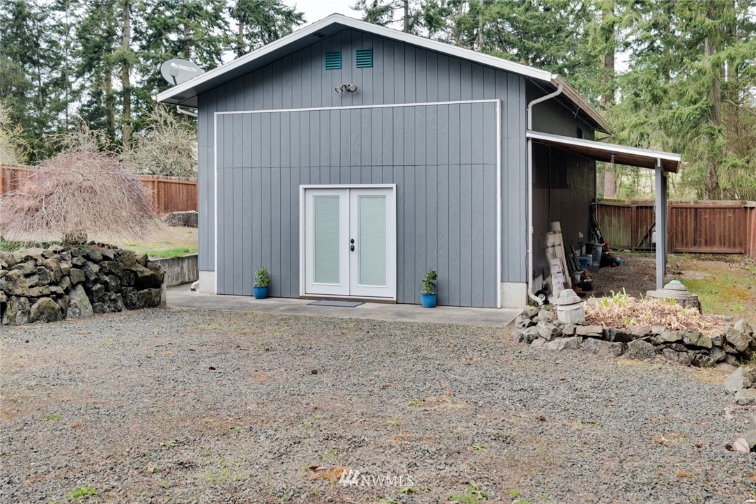 51 Arcadia Road West Port Townsend, WA 98368 - Photo 5 of 23 Gallery Image 5