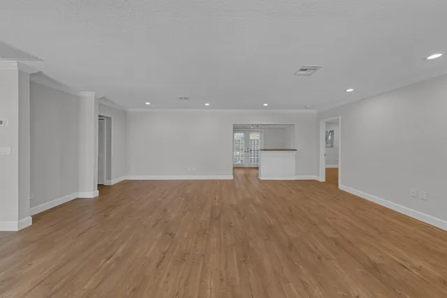 $4,500 | 900 Northeast 4th Street, Unit B, Boca Raton, FL 33432