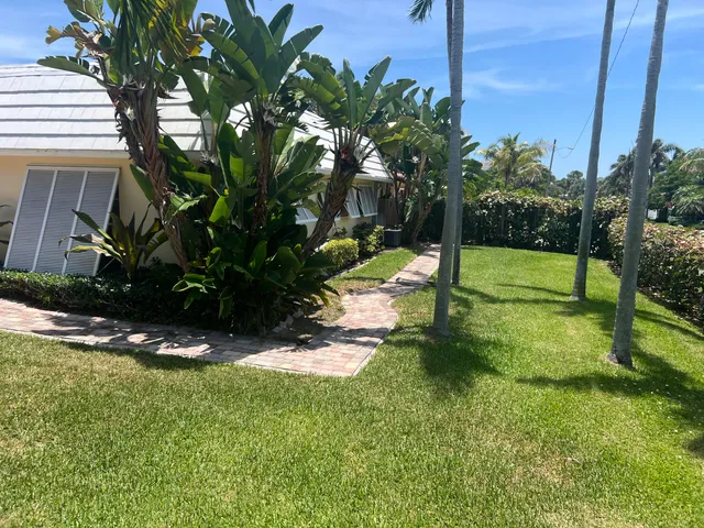 $4,500 | 900 Northeast 4th Street, Unit B, Boca Raton, FL 33432