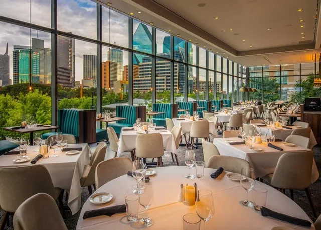 $5,700 | 2120 Olive Street, Unit 1007, Dallas, TX 75201