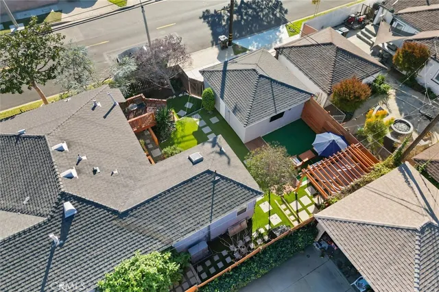 $969,995 | 10253 South 4th Avenue, Inglewood, CA 90303