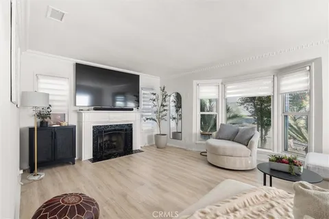 $919,995 | 10253 South 4th Avenue, Inglewood, CA 90303