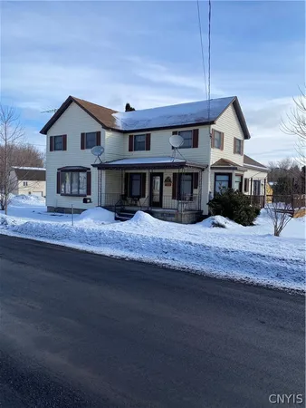 $265,500 | 14582 Lake Street, Sterling, NY 13156